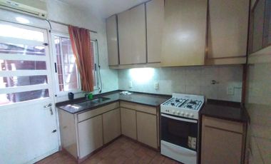 Galpón mas casa de 3 Dormitorios - Rosario