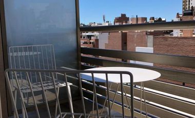 Lindísimo estudio con balcón cerca Guemes