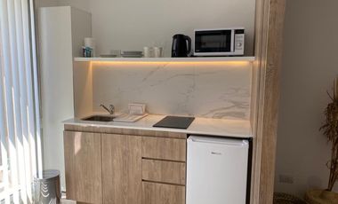 Lindísimo estudio con balcón cerca Guemes