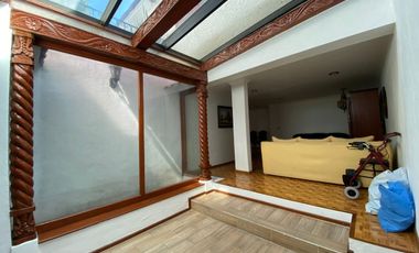 CASA EN VENTA EN LOMAS ANAHUAC! CALLE CERRADA CON SEGURIDAD