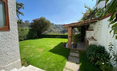 CASA EN VENTA EN LOMAS ANAHUAC! CALLE CERRADA CON SEGURIDAD