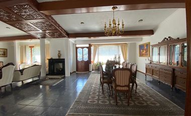 CASA EN VENTA EN LOMAS ANAHUAC! CALLE CERRADA CON SEGURIDAD