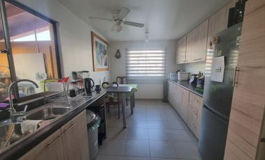 VENDE HERMOSA CASA EN SECTOR EL POLO DE MACHALI