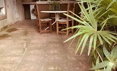 Casa en venta - 2 Dormitorios 2 Baños - La Plata