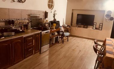 Casa en venta - 2 Dormitorios 2 Baños - La Plata