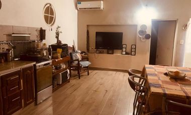 Casa en venta - 2 Dormitorios 2 Baños - La Plata