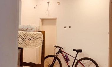 Casa en venta - 2 Dormitorios 2 Baños - La Plata