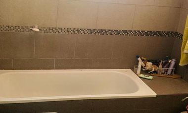 Casa en venta - 2 Dormitorios 2 Baños - La Plata