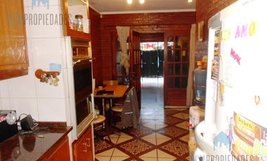 Casa en  Lomas de Zamora