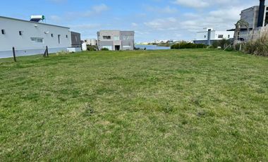 Terreno en venta - 818mts2 - Villalobos, Pueblos del Plata
