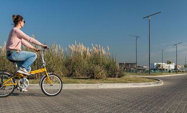 Terreno en venta - 818mts2 - Villalobos, Pueblos del Plata