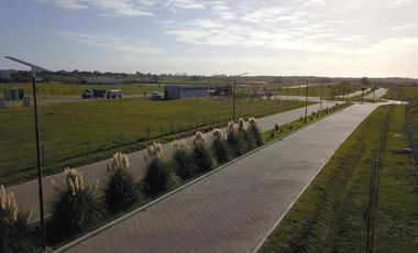 Terreno en venta - 818mts2 - Villalobos, Pueblos del Plata