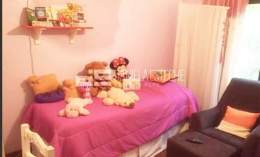 D. Esteche Realty & Home.  Villa Olivos Casa Classica