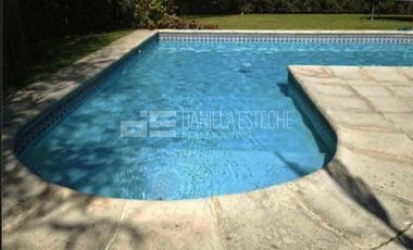 D. Esteche Realty & Home.  Villa Olivos Casa Classica