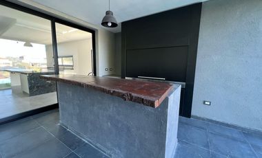casa  en  venta en barrio san marco, Villanueva,  tigre