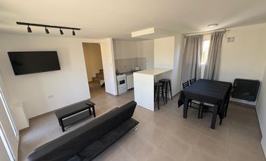 Dúplex en venta - 3 Dormitorios 2 Baños - Necochea