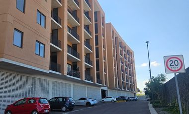 RENTA DEPARTAMENTO SEMIAMUEBLADO EN ZIBATA