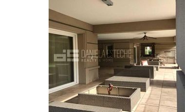 Daniela Esteche Realty & Home. Venta Propiedad en Villa Olivos