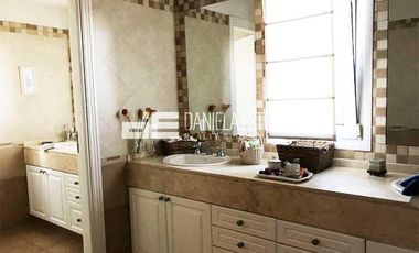 Daniela Esteche Realty & Home. Venta Propiedad en Villa Olivos