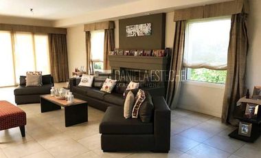 Daniela Esteche Realty & Home. Venta Propiedad en Villa Olivos