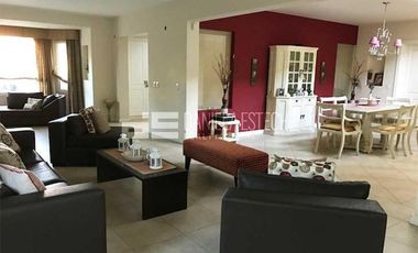 Daniela Esteche Realty & Home. Venta Propiedad en Villa Olivos