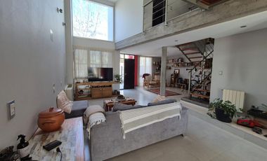 Casa 3 dorm. Zona IUPA, General Roca