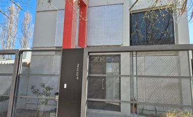 Casa 3 dorm. Zona IUPA, General Roca