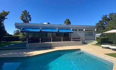 Casa en venta  Campo Chico Country Club, 4 ambientes, pileta doble lote