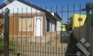 Venta, Lote Apto Desarrollo, con 3 Propiedades, Plottier.