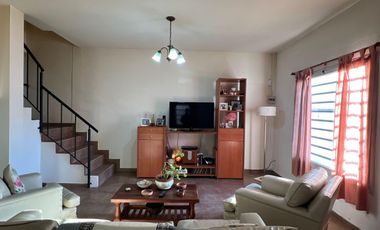 Casa en Monte Grande - 2 o 3 dormitorios - Pileta - APTO CREDITO