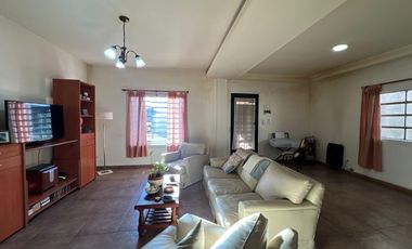 Casa en Monte Grande - 2 o 3 dormitorios - Pileta - APTO CREDITO