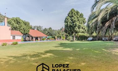 Casa en Luis Guillon - Quinta doble terreno - 3 dormitorios - pileta