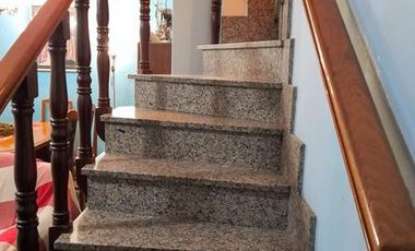 Venta Casa. Boulevard Seguí y Buenos Aires. Rosario.