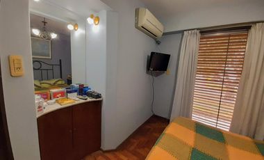 Venta Casa. Boulevard Seguí y Buenos Aires. Rosario.