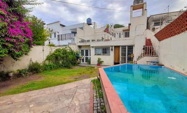 Venta Casa. Boulevard Seguí y Buenos Aires. Rosario.