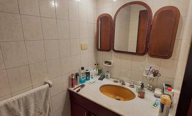 Venta Casa. Boulevard Seguí y Buenos Aires. Rosario.