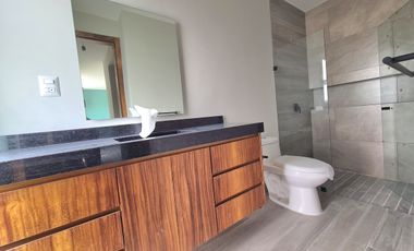 Casa en Venta Lomas del Mediterráneo / ALBERCA