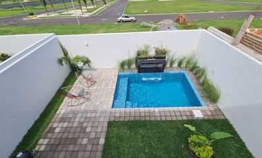 Casa en Venta Lomas del Mediterráneo / CON ALBERCA