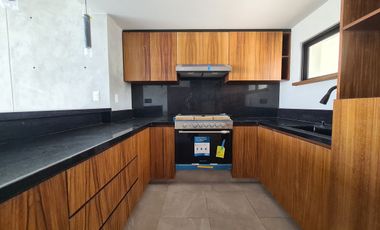 Casa en Venta Lomas del Mediterráneo / CON ALBERCA