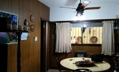 Casa - Lomas de Zamora Este