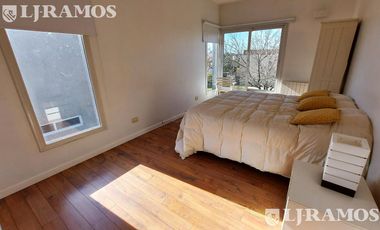 APTO CREDITO. LOTE INTERNO. 4 DORMITORIOS.