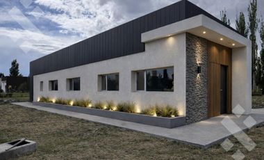 VENTA - Casa a terminar de 3 dormitorios | B° Cerrado San Jacobo | Cipolletti