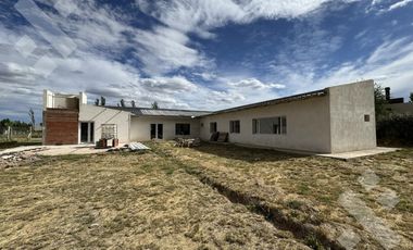 VENTA - Casa a terminar de 3 dormitorios | B° Cerrado San Jacobo | Cipolletti