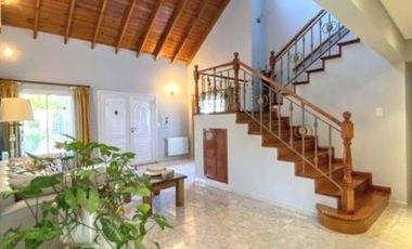 Casa en venta - Monte Grande, Almirante Brown al 600