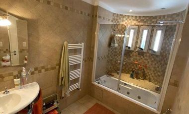 Casa en venta - Monte Grande, Almirante Brown al 600