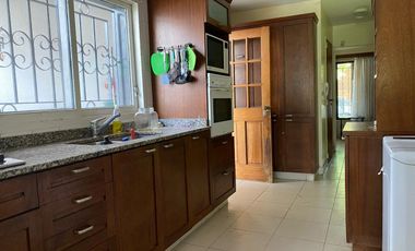 Casa - Olivos-Vias/Maipu