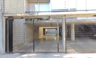 Alquiler departamento 2 ambientes con balcón al frente, Villa Urquiza. E-FURIO.