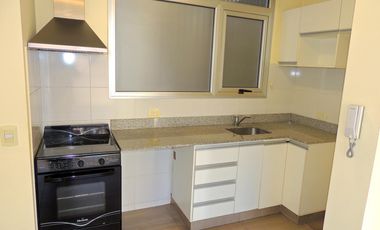 Alquiler departamento 2 ambientes con balcón al frente, Villa Urquiza. E-FURIO.