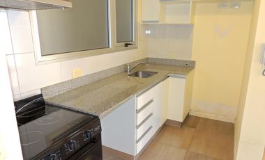 Alquiler departamento 2 ambientes con balcón al frente, Villa Urquiza. E-FURIO.