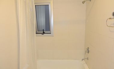 Alquiler departamento 2 ambientes con balcón al frente, Villa Urquiza. E-FURIO.